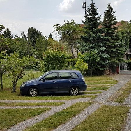 Naperkely Apartman Apartment Badacsonytomaj Exterior photo